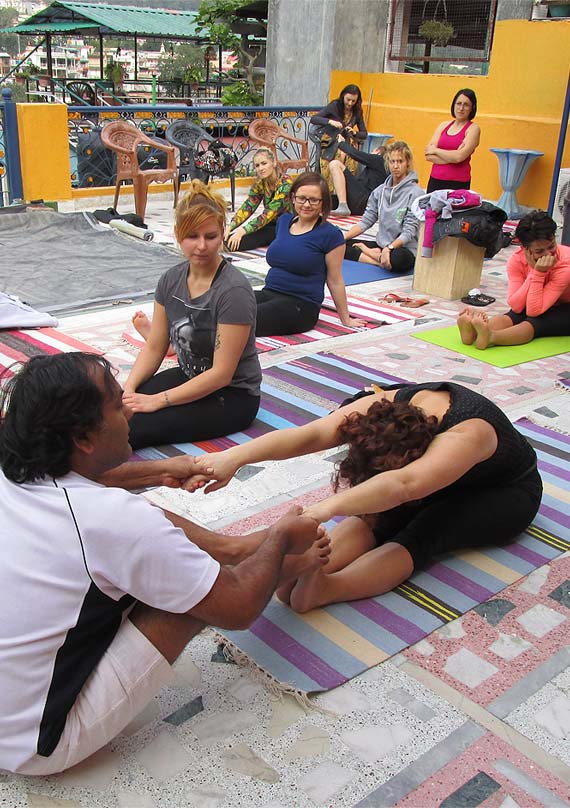 yoga retreat rishikesh